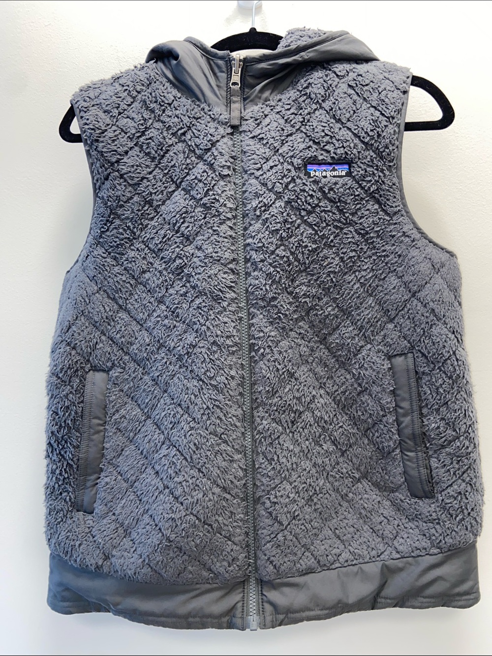 Patagonia LosGatos Reversible Charcoal Fleece Puffer Weather Resistant Vest 3791 - Picture 6 of 10